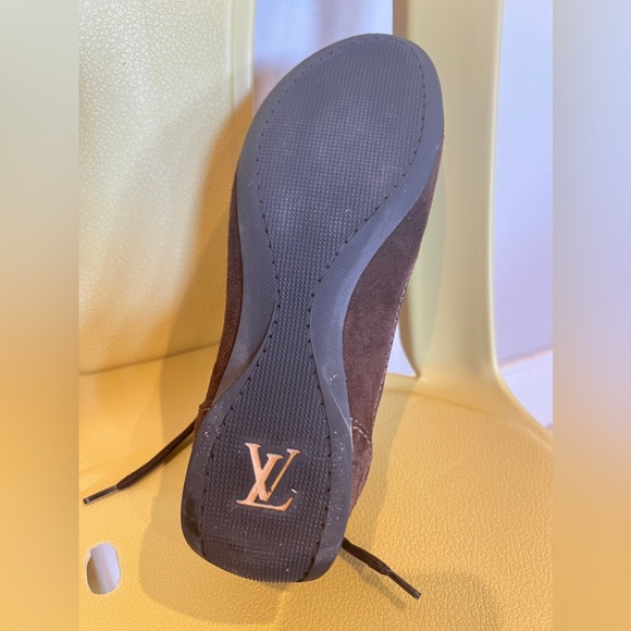 Louis Vuitton Sneaker - Picture 6 of 6